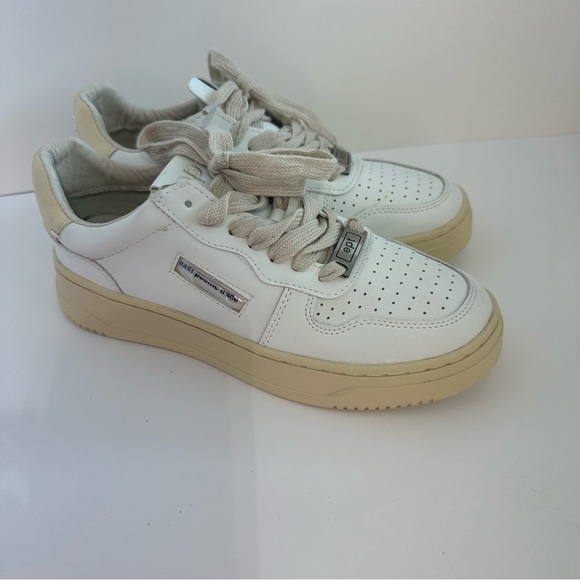 East Pacific Trade Men's White Leather Sneakers - Picture 1 of 5